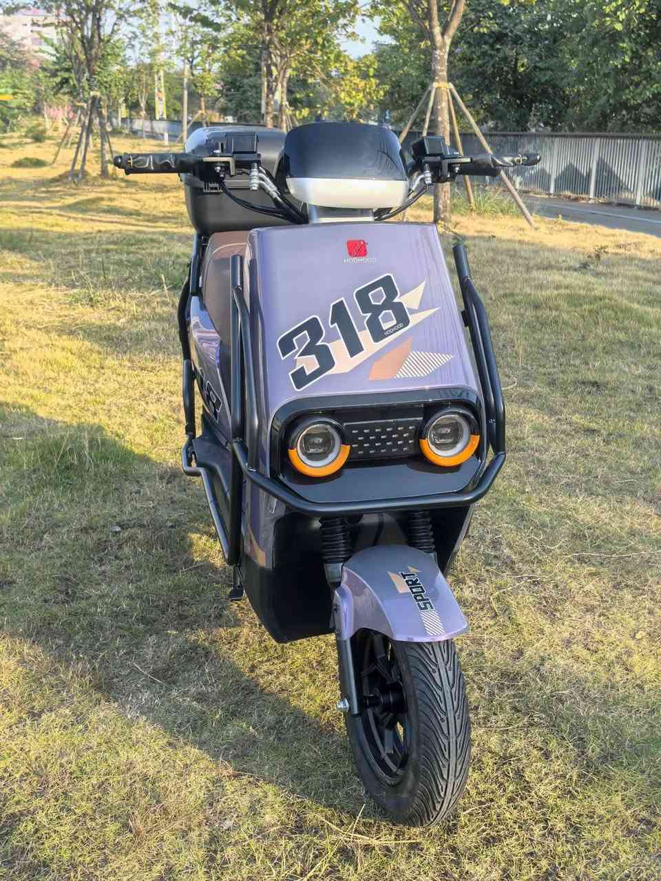 متوفر جمله ومفرد
***********
٦بطاريات
ملف٣٠٠٠
٣٢امبير
اسعار جملة الجمله
