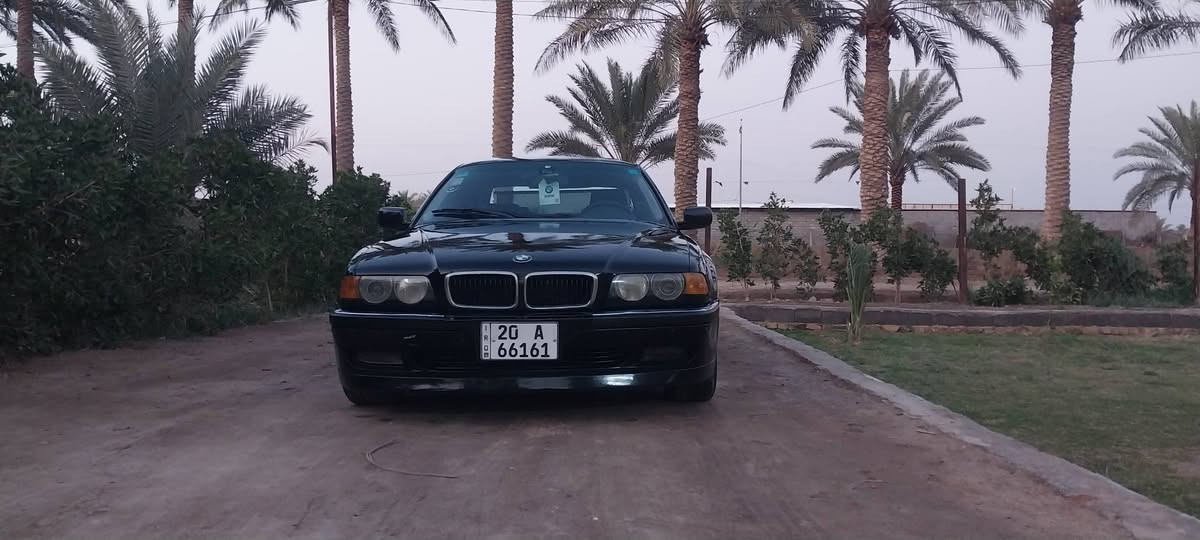 سلام عليكم من رخصة الأدمن المحترم وبسبب الوعود الكاذبه إعاده النشر بي ام دبليو للبيع المواصفات740
باب قصير 
موديل١٩٩٥ محدث 2000
سنويه لل٢٧ 
 
بدون اي حادث ولا طخه دبل جام تخم تاير جديد غرفة جديده صبغ جديد جماليه برده كهرباء ستيرن كهرباء 
باتري جديد 
مكينه كفاله 
كير كفاله 
السعر ٦٨ وبيه مجال خابرني وتدلل العنوان الحله الحمزه الغربي
***********
***********
