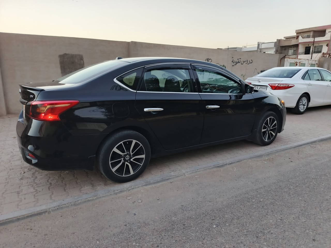 نيسان سنترا للبيع موديل 2019 رقم كركوك مشروع وطني شرط الوكاله والتحويل بيها قطعتين صبغ بدون دواخل بدون ايرباك بدون تعديل بارد سياره جديده برغي نقص ما بيه سعر مال بيع 85 ورقه هذا رقمي ***********  مكان سيارة كركوك❄ اني مكلف بالنشر
