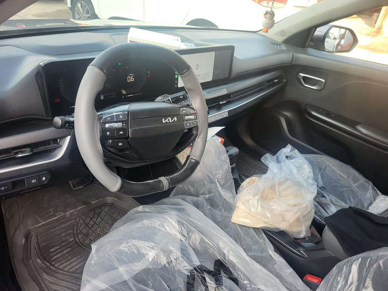 السلام عليكم سياره K4 2025 
معوقين ضرر جاملغ فقط 
لون سلفر رقم ذي قار خصوصي 
سعر 170 
مكان السياره ناصريه مركز 
*********** ناصرية, ذي قار
