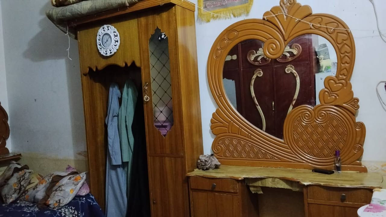 غرفع البيع نظيف سعره 500 بيه مجال بسيط


**إذا كنت صاحب هذا الإعلان وتريد حذفه لأي سبب، رجاءا أرسل رسالة إلى الدعم الفني**