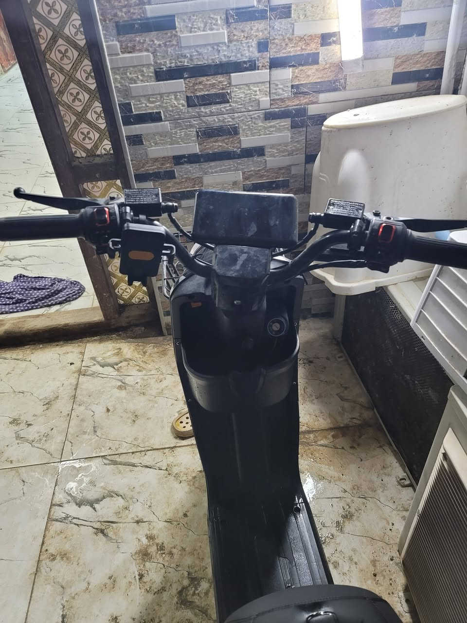 دراجه ار ٩موديل٢٠٢٥ نضيفه  رايده٤٥٠شراي خاص بطاريات٣٢ امبير


**إذا كنت صاحب هذا الإعلان وتريد حذفه لأي سبب، رجاءا أرسل رسالة إلى الدعم الفني**