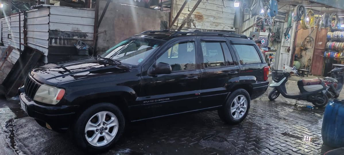 جيب شيروكي 2000 مكينة 6 سلندر بلادي. سيارة حلوة    وجاهزة  من كلشي   تبريد. تدفئة  كهربائيات. حدادية   بس  مصبوغة حزام   ما بيه اي ضربة   السيارة  رقمهة  سليمانية   موجودة بكربلاء باسمي السيارة.. سعرهة 65$.
***********
جيب شيروكي 2000 مكينة 6 سلندر بلادي. سيارة حلوة    وجاهزة  من كلشي   تبريد. تدفئة  كهربائيات. حدادية   بس  مصبوغة حزام   ما بيه اي ضربة   السيارة  رقمهة  سليمانية   موجودة بكربلاء باسمي السيارة.. سعرهة 65$.

