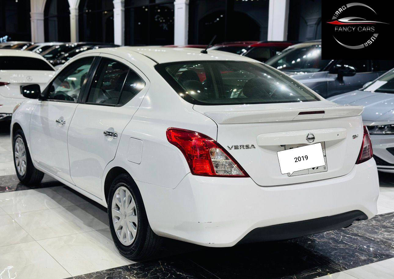 نيسان فيرسا أمريكي sv موديل 2019 بس جملخ خلفي صبغ بدون داخل بدون تعديل بدون ايرباك سنويه جديد  سونر موجود سعر 114 تلفون *********** مكان سيارة عقره
