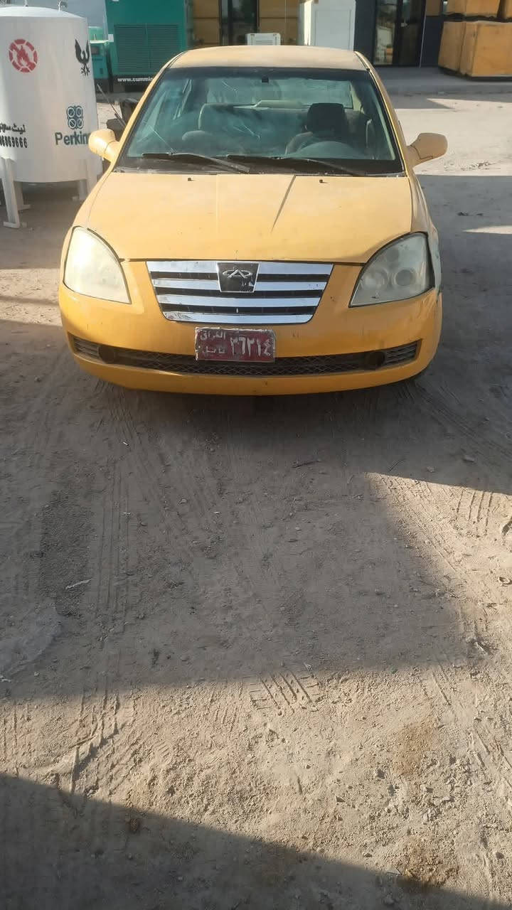 للبيع 
شيري اي فايف محورة كامري ابو الكف موديل 12 ادوات 
گيرها گايم محرك يشتغل نهايتها مليون ***********
