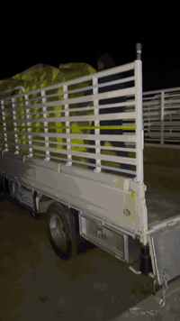 يوريا عراقي • مكتب هادي الزرفي • نجف مشخاب