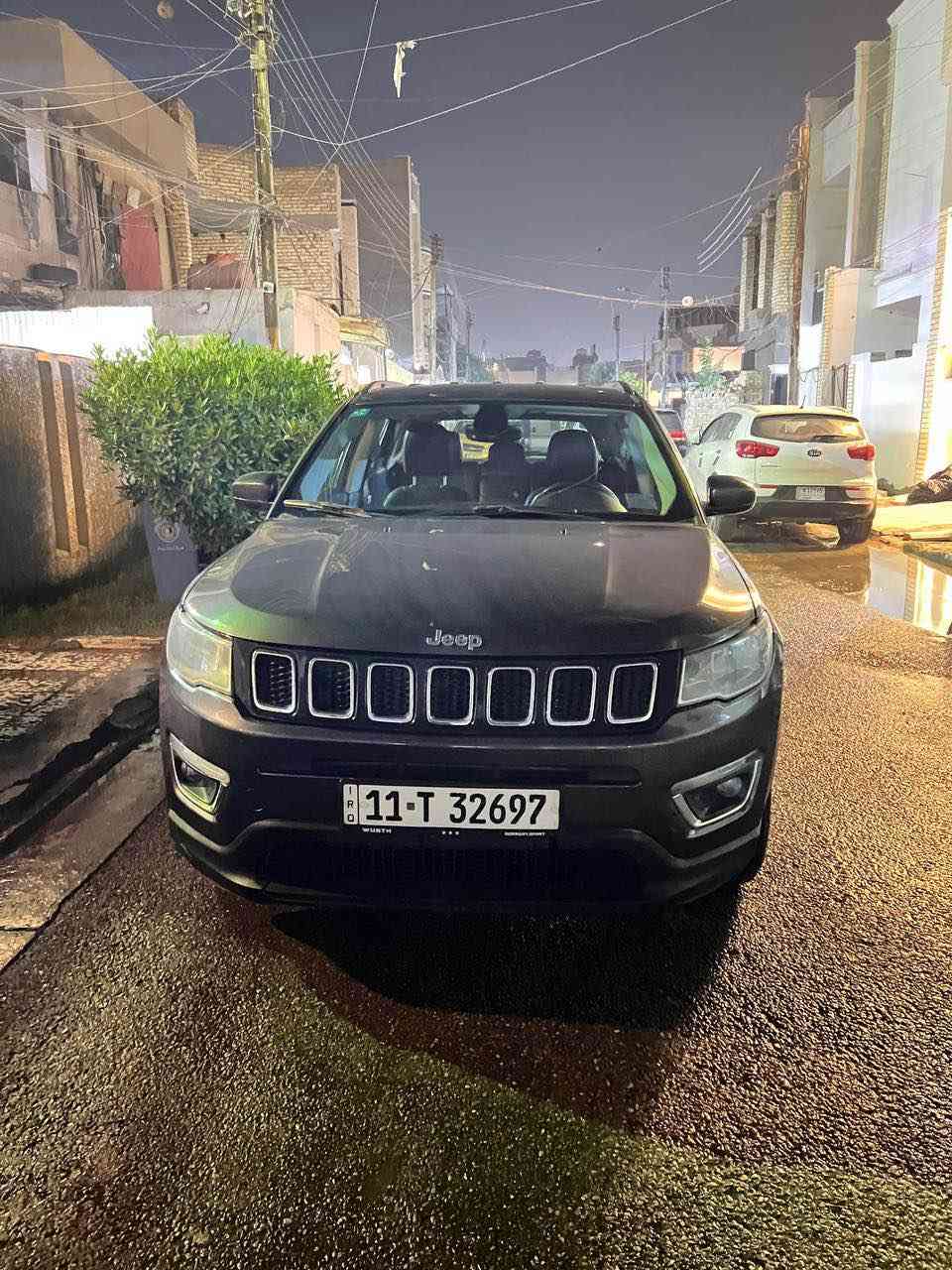 سلام عليكم جيب كومباس موديل 2018 كلين مواصفات بصمة تحكمات فول ستيرن شاشة كشن كهرباء ترحيب كامرة حساسات السيارة كير مكينة صدر ضهر كهربائيات كلة شركة محرك 2400 المرغوب 
رقم بغداد بأسمي هزة جديدة 
سنوية تنتهي 2030 رقم نكليزي جديد
العنوان سيدية حي الاعلام 
صور الحادث مال امريكا مرفقة بلمنشور 

***********
***********
السعر 111 بغداد, العراق
