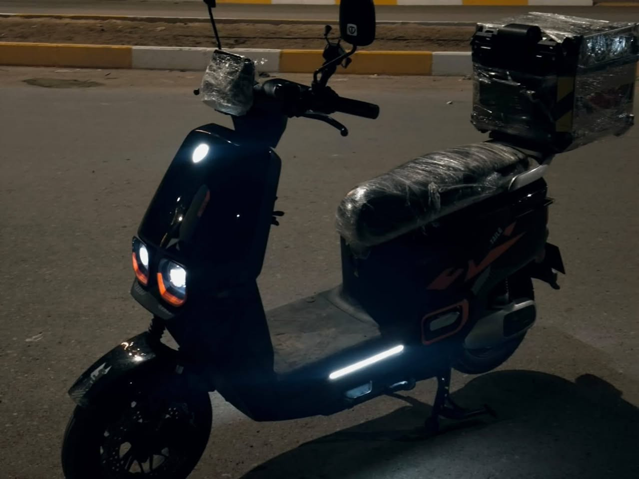 السلام عليكم للبيع درجة شحن من نوع ريان ام العيون لمعرفة السعر و بالتفاصيل و للاستفسار الاتصال على الرقم التالية  ***********
