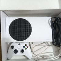 اكس بوكس سيريس اس • ٥١٢ جيجا • ١٢٠ فريم
