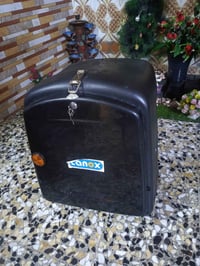 شباب صندوك + خوذة جديدات صارهن 15 يوم من اشتريتهن جديد مكاني بغداد اري...