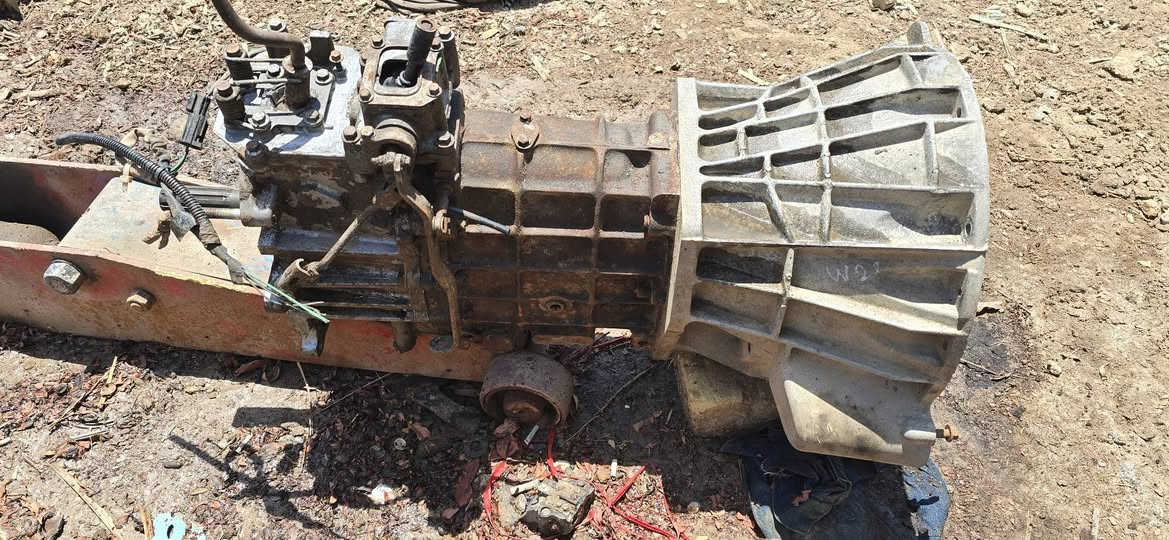 كير لاند روفر نضيف جدن شرط شغل سعر ٣٠٠ وبيه مجال قليل العنوان ميسان العماره ***********
