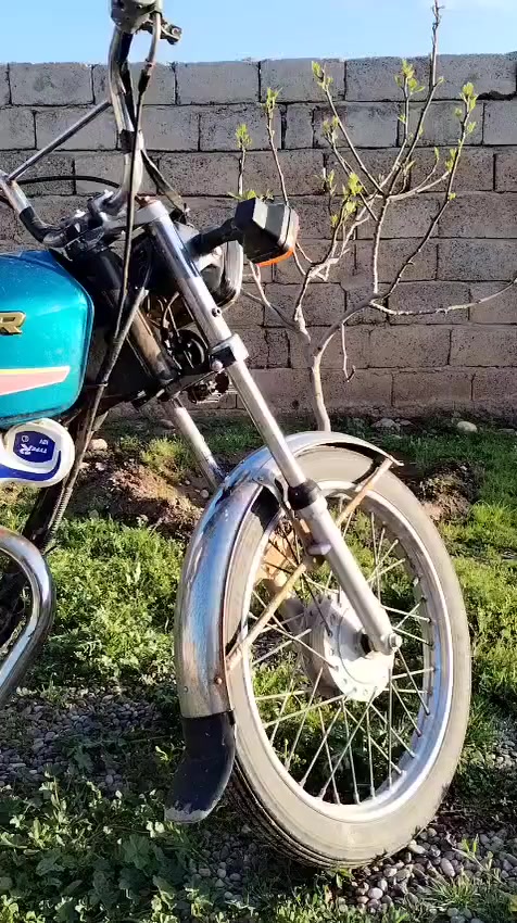 مطور نامه موديل 17 نضافه فول رقم واحد السعر 275 وبي مجال مكني قريت جحله ***********
