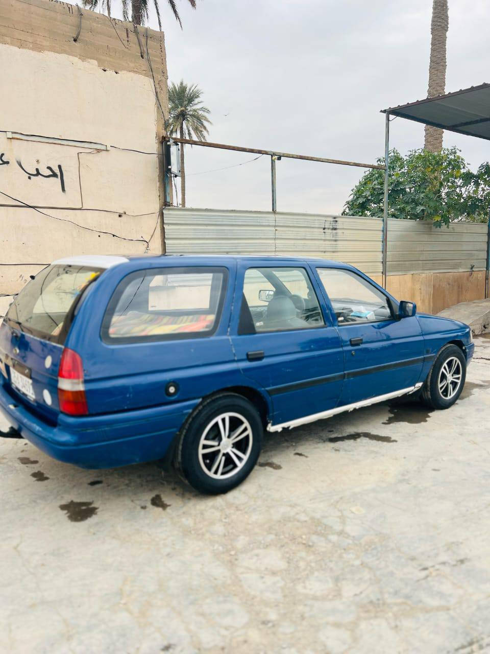 للبيع ...فورد سكورت موديل ٩٢ رقم كركوك انكليزي سنوية لل٣٠ تحويل مباشر كير عادي /كير ومكينة شرط صدر امامي خلفي ممتاز /السياره بلاديه بدون صبغ وبدون ظربه /اخوان سياره مال واحد ع كد حاله رايدها ب(٢٥)
مكاني صلاح الدين قضاء الضلوعية 
***********
