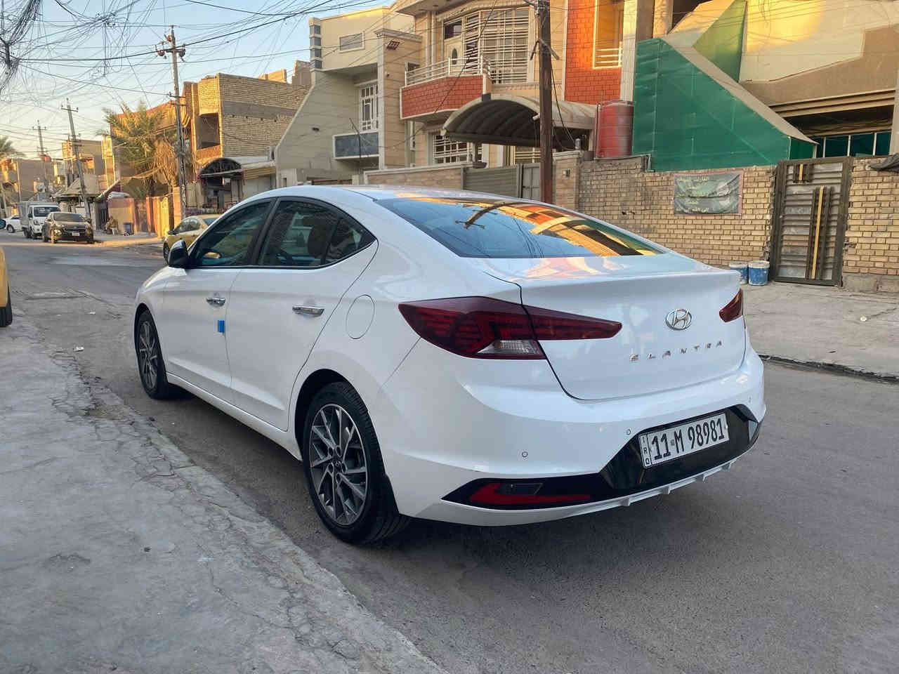 النتره 2019 خليجي.(فول مواصفات الخليج). 
محرك كير صدر مكفول مكفول.
صبغ (حافة الجاملغ فقط).
بأسمي.
مكانها بغداد الجديدة.
السعر.160.
للاستفسار.(***********)
