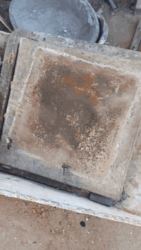 سلام عليكم اخوان يوجد معمل كاشي وجلايه معمل كامل مواطير بعده مامشدوده بل كارتون سعر ٣٥ ورقه وبي مجال ***********
