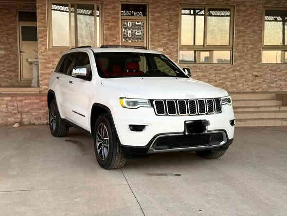 جيب موديل ٢٠٢٢ كلين تايتل مواصفات LMTAD4x4كشن جلد كشن هيتر كشن خزن كشن كهرباء كامرة دوارداخل احمر بصمة دمام مرايات متحركة لايت زنون مكفولة كفالة عامة والسيارة ماشية ٥٥ مايل ورايدهة٣٤٠$للاستفسار ***********
