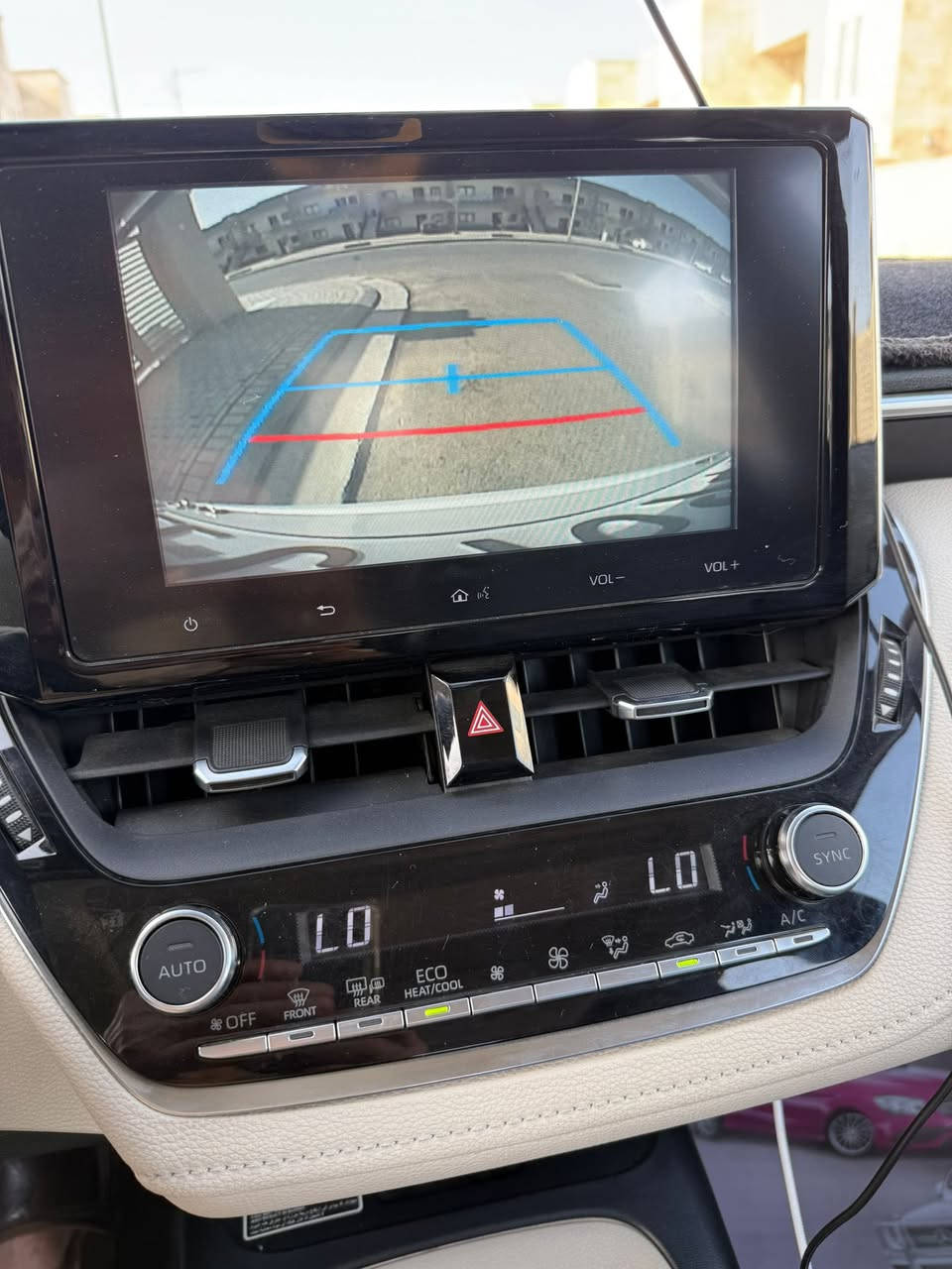 السلام عليكم اخوان للبيع كورلا خليجي مكفوله كفاله عامه من كلشي موديل 2024 مكان السياره بغداد الكاظميه السعر المطلوب 193 وبيه مجال حك الجيه للاستفسار الاتصال 
***********
