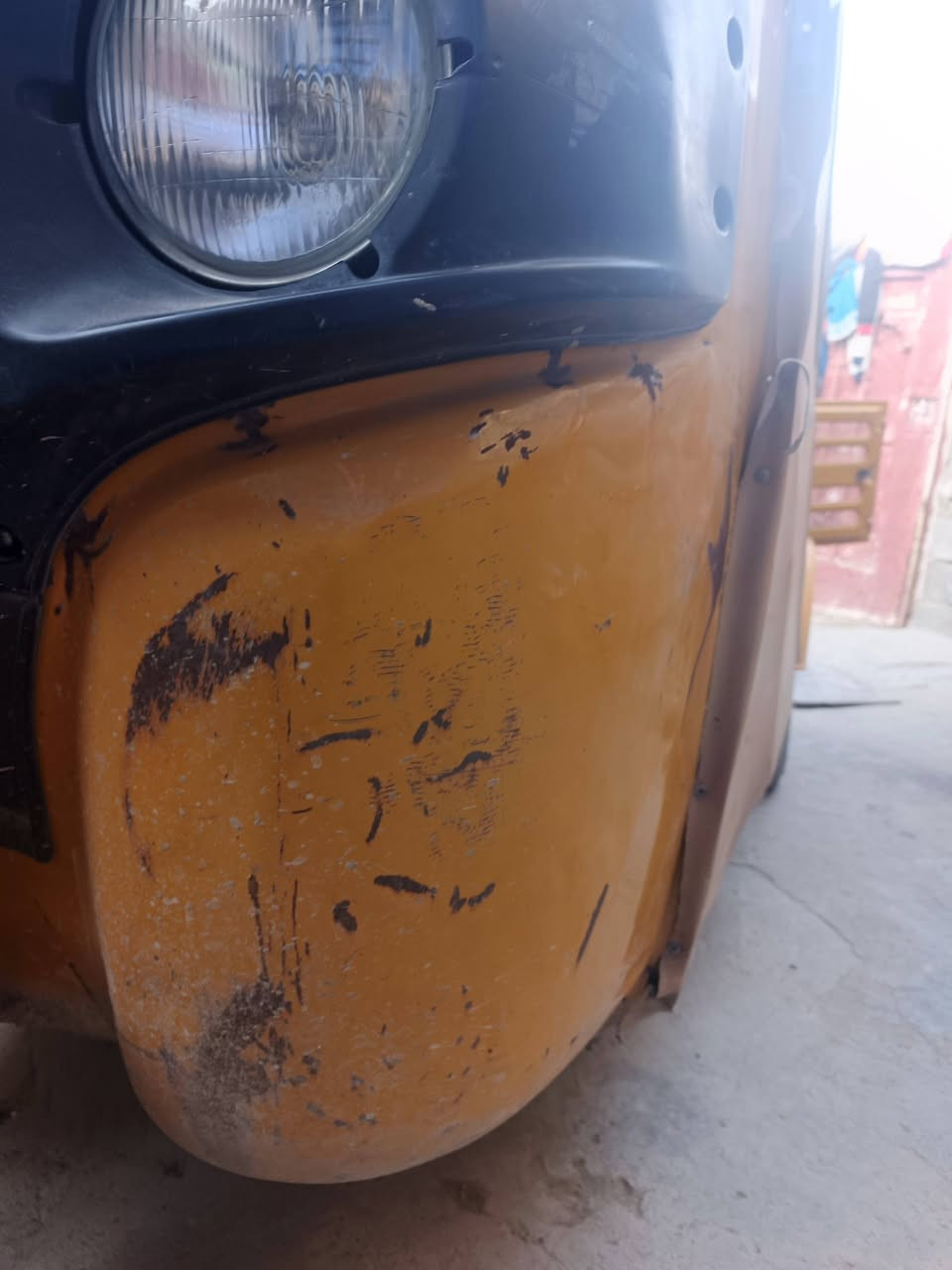 سلام عليكم تكتك البيع مديل20تكتك سنوية بسمي خير من لله بس المكينه كايمه  سعر 6500وبيه مجال مكان شعب جزار رقم***********
