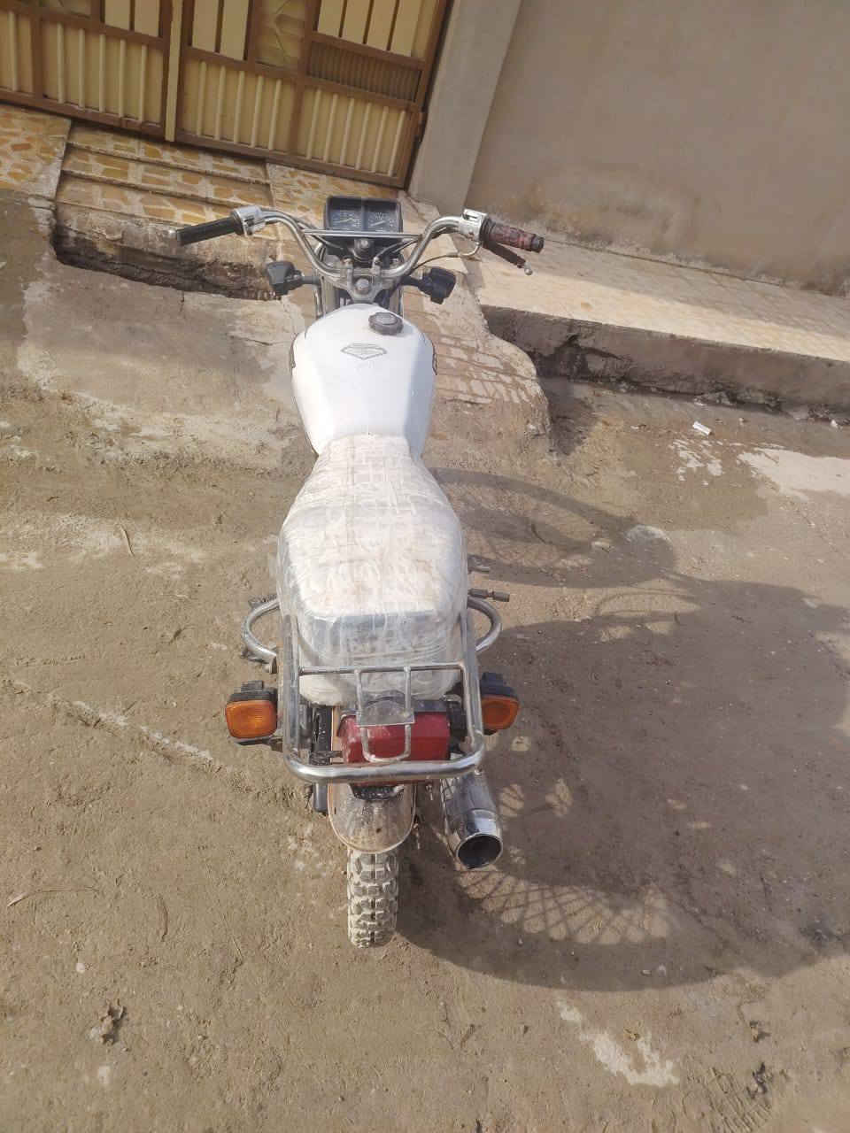 ماطور تايكر 2020محرك مفتوح كهربائيات شغاله سعر 325 وبيه مجال مكاني الايمن ***********
