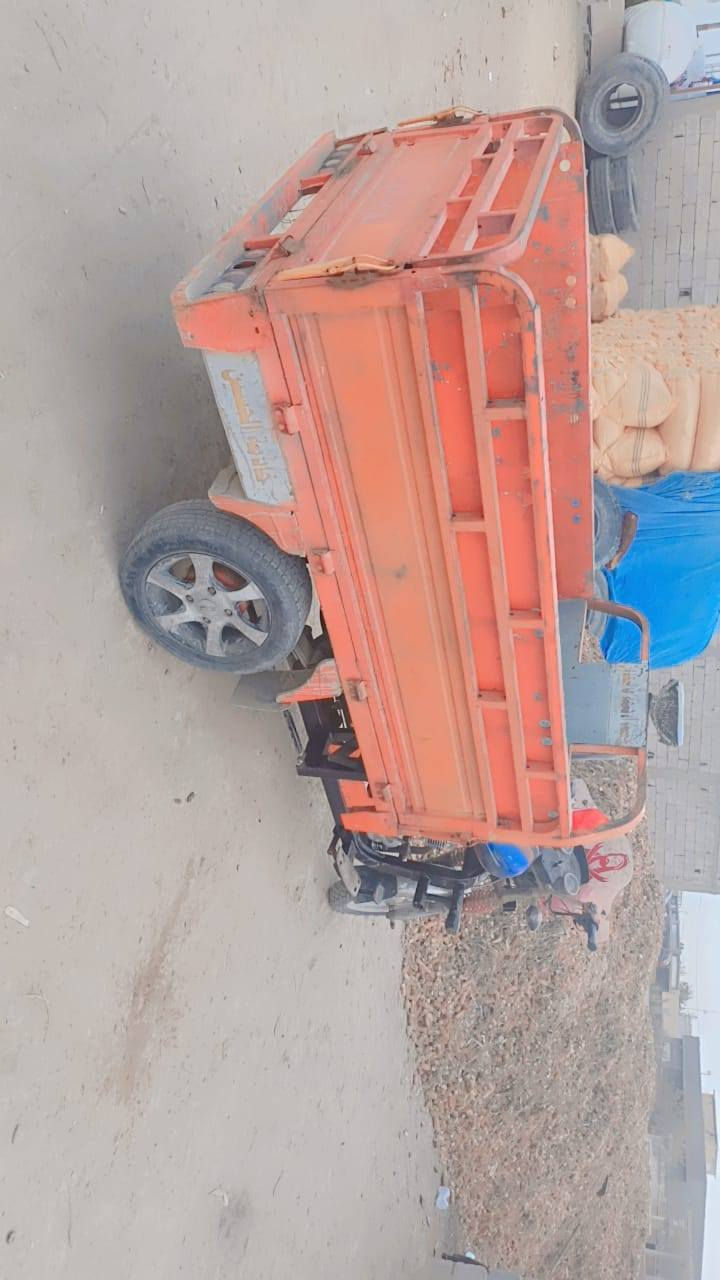 سلام عليكم ستوته للبيع مديل 16لون حمر مكان ديره *********** تصال
