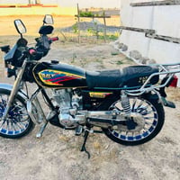 منفيس • ٢٠٠ • ٢٠٢٥