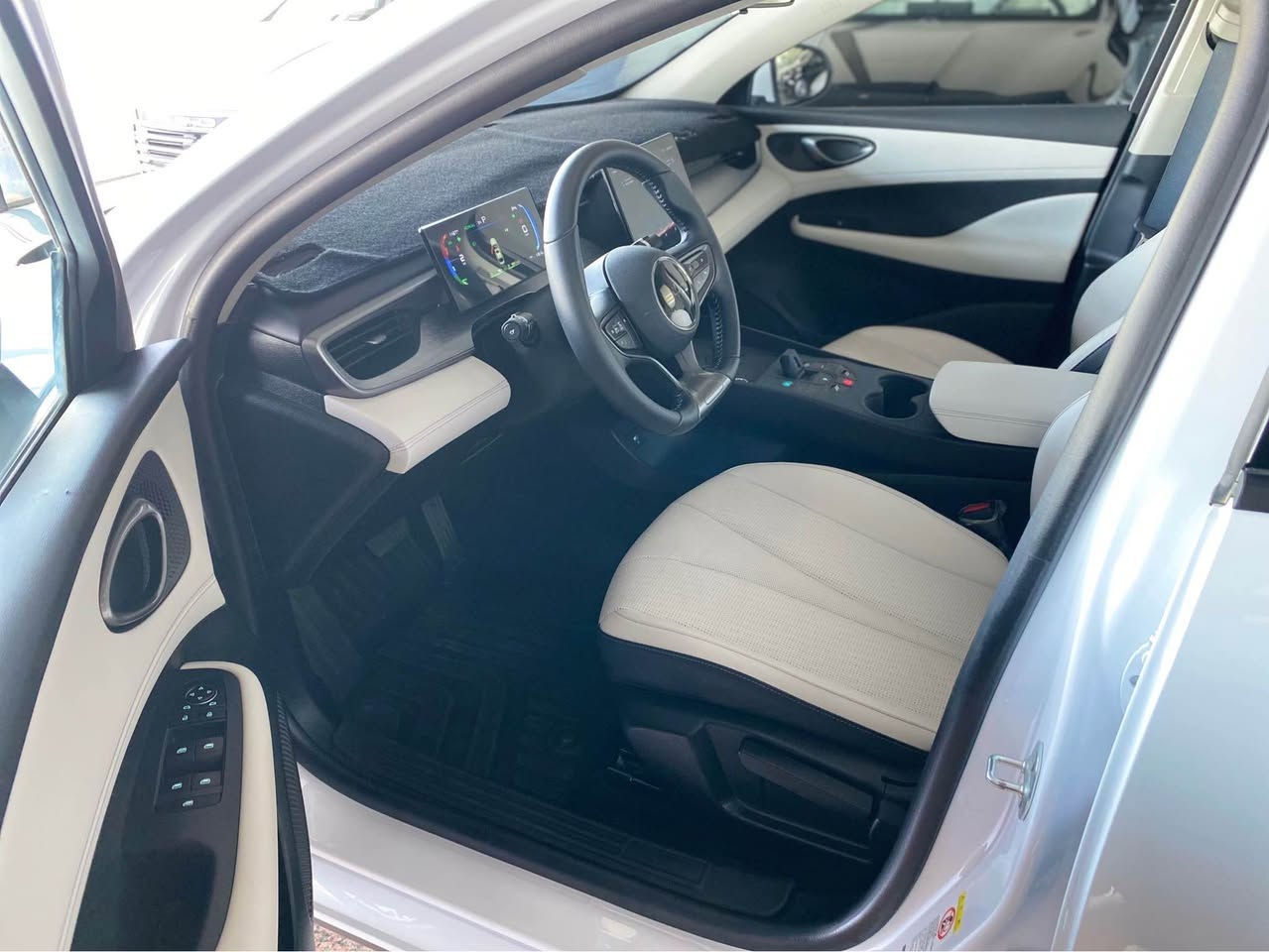 بي واي دي  BYD Seal 05 2025.   
تەنیا 11هەزار ڕۆیشتووە.وەکو سفر وای
بصمة شاشةوكاميرا ویل كڕۆم.تانکی گەورە 
2100 كم.دەڕوات.تحديدسورعه.لید.ڤۆلیۆم 
سعری تەنیا 135$🔥💣ورقة . مۆبایل  ***********
مکان أربيل معرض تۆپ کارس أربيل, العراق
