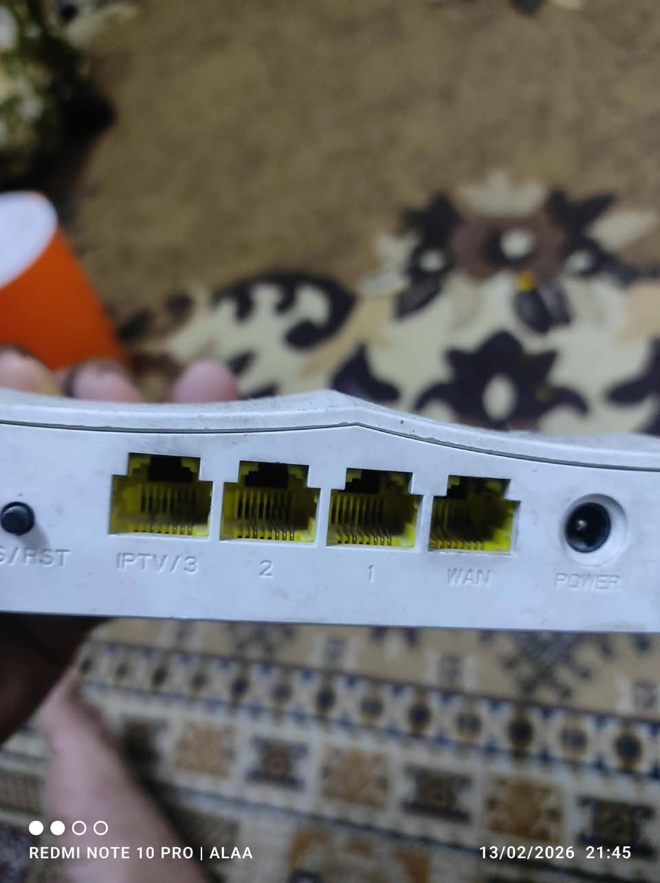 السلام عليكم
راوتر للبيع بسعر 10
مكاني بغداد مدينة الصدر 
موبايل ***********
