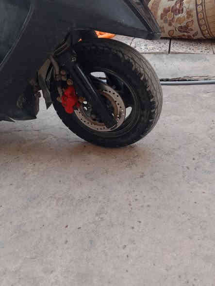 ماكس ثعلب سرعة 140 مكينة لا تنقيص ولا تبخير ولا نضوح بوشة58 رياضي شلعة معدل الدراجة نكرة بي وقت سلف هندر كهربيات كلها شغالة كابرتر اصلية كفرات ابلادية السعر400مكاني بغداد حي الجهاد ***********
