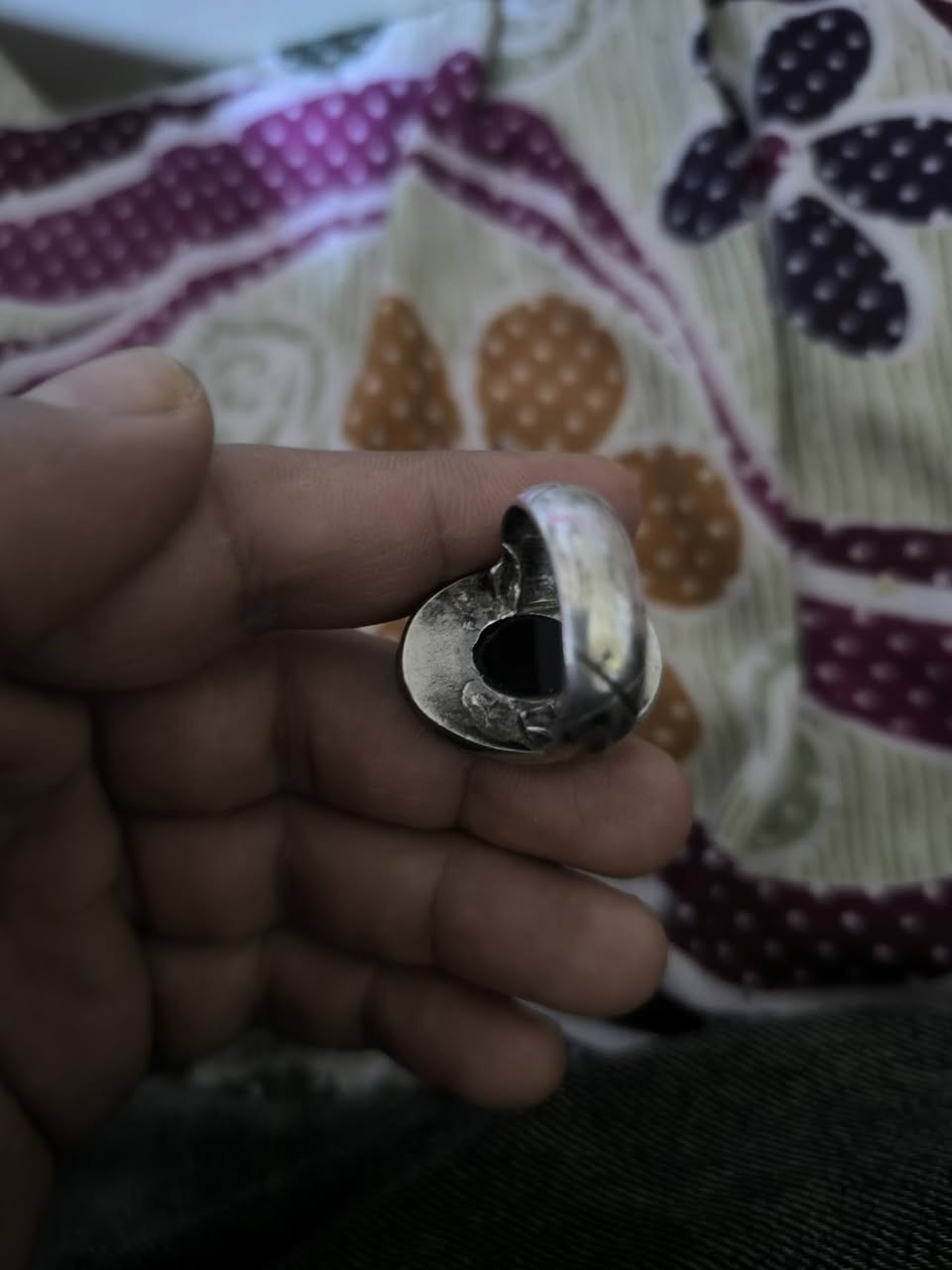 فضة ثقيل شفة العبد حمرة  للستفسار واساب ***********
