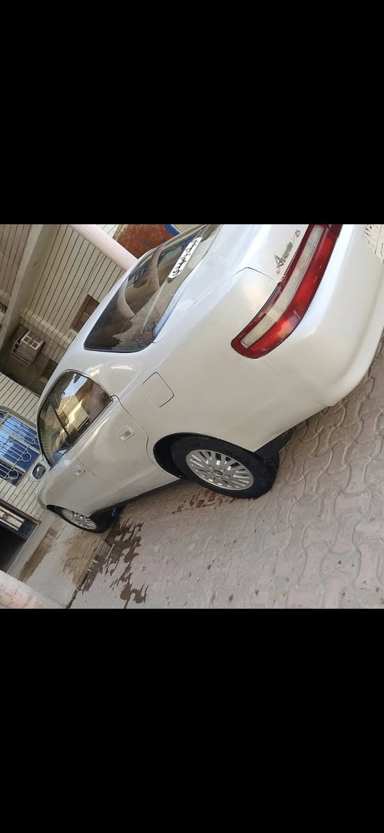 السلام عليكم. للبيع. شيزر. نفخ. مديل 1992 رقم بصره تحويل ثاني يوم. كفاله من الكص ونقل الجثه والضربه. والعيب الشرعي مكينه 2 ونص جديده كير جديد تبريد ثلج حداده كلش حلوه كهربئيات عامه طخم تاير. السعر 49 هاتف *********** عنوان بصره
