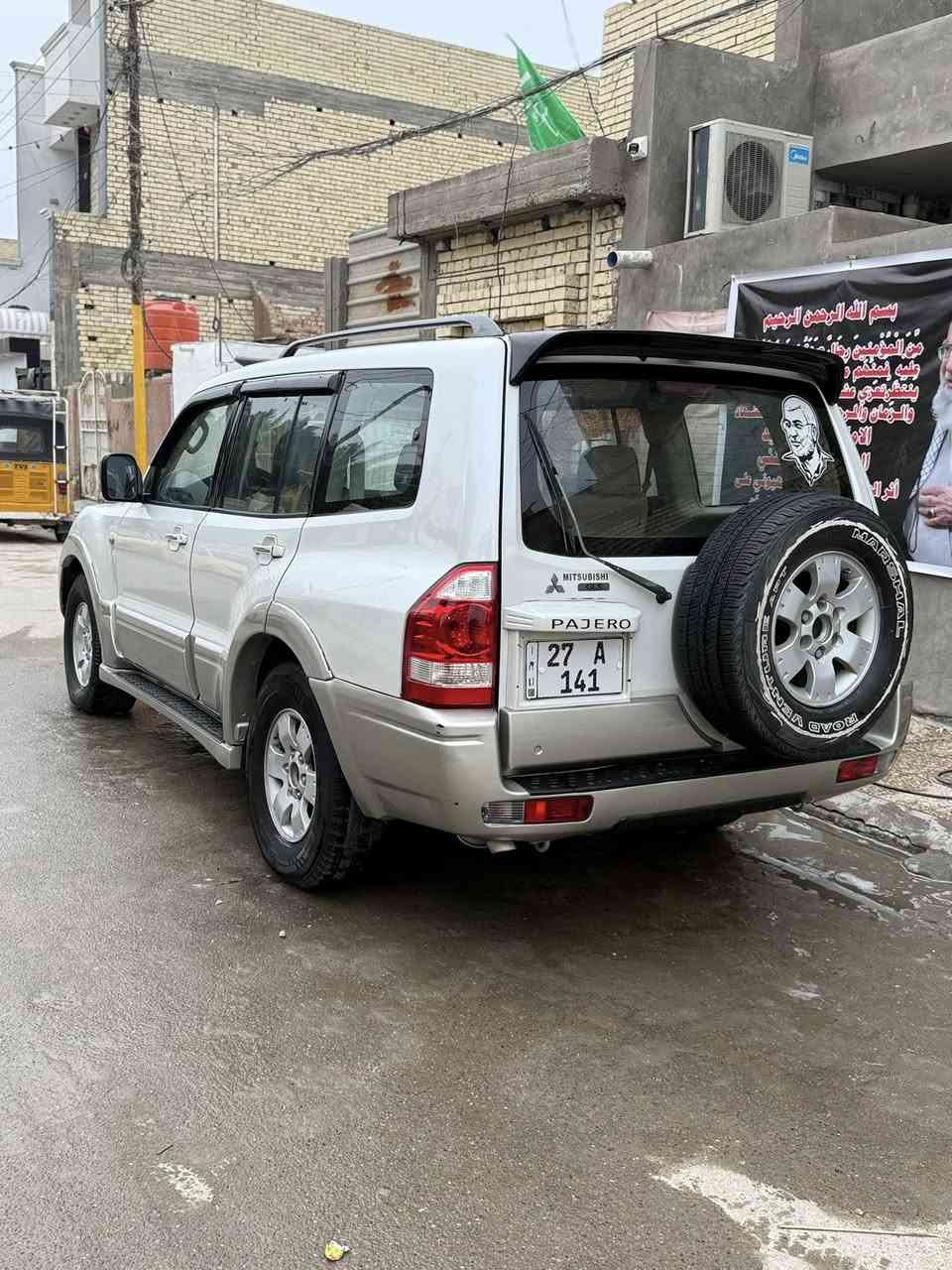 باجيرو 2005 رقم ميزه مشروع وطني بيه صبغ وزره سيار جاهزه عل اخير ٩٠بيه مجال حك جيه سياره حلوه نضيفه رقم ***********
