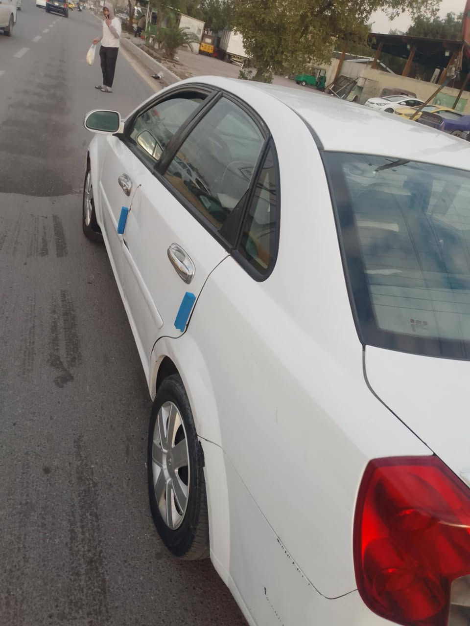 السلام عليكم اوبترا.موديل2011شركه عامه كشر مكفول من لضربه ولصبغ بيه بس طخات بسيطه سياره حلوه وخير من الله مكينه كير صدر امامي خلفي مكفول سياره رقمه بغداد مشروع وطني تحويل ثاني يوم مكاني بغداد جميله لسعر 77 استفسار اتصل ***********
