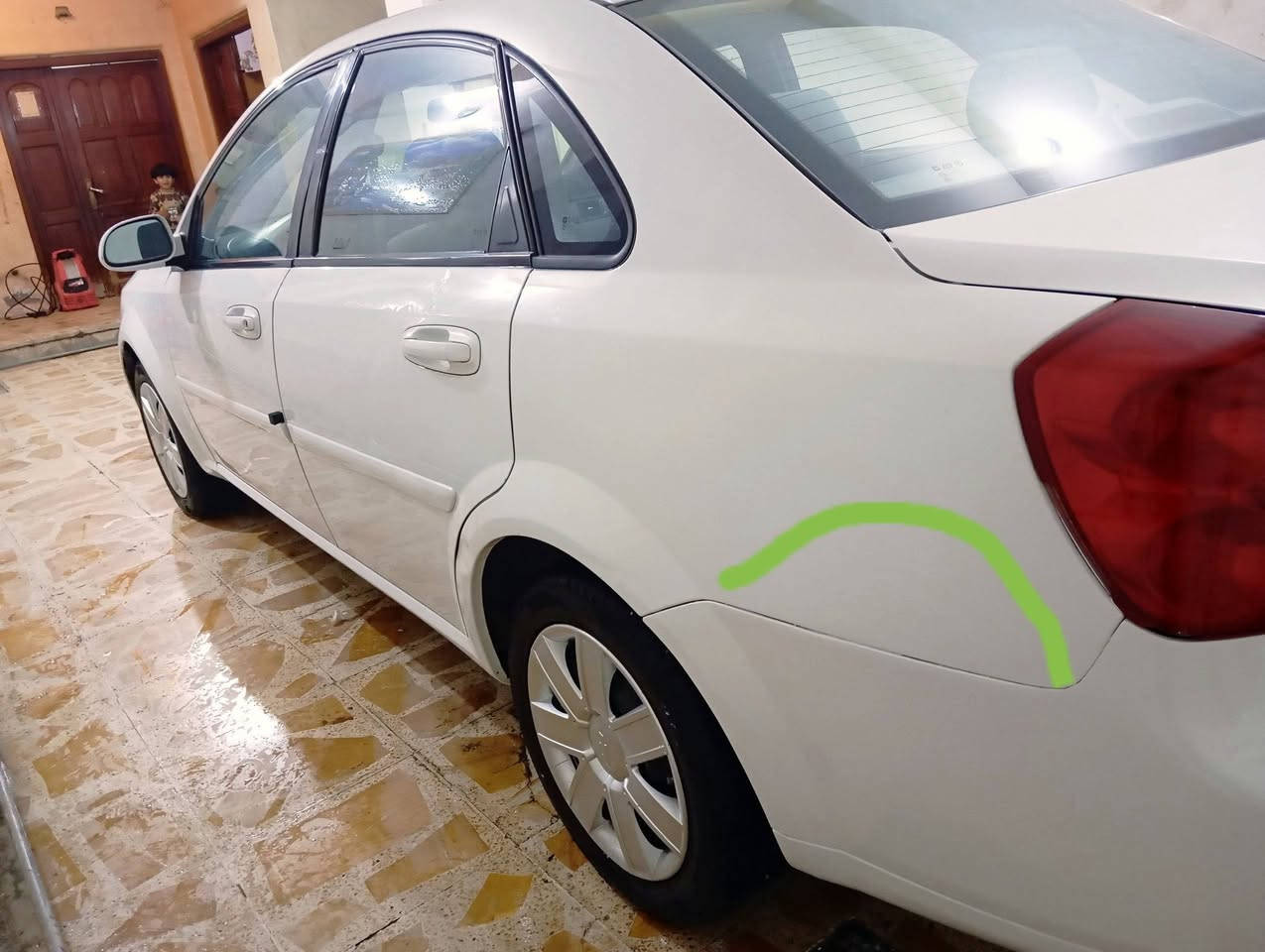 سلام عليكم اوبتره موديل 2011 جديده وجاهزه من كلشي السياره علا وضع الشركه كبات الشركه كاعيات الشركه سويجين كتلوكات الشركه عدة الشركه استلام عله ايد وحده ماشيه 170 رقم ذي قار انكليزي سنويه وهزه جديده السياره مكفوله من الضربه والصبغ والتبديل ماعدا الي ماشر عليهن فقط السياره جديده مكينه كير حداديه تبريد تخم تاير باتري جديد جاهزه للأخير السعر 88 مكان السياره الناصريه الحبوبي للاتصال ***********
