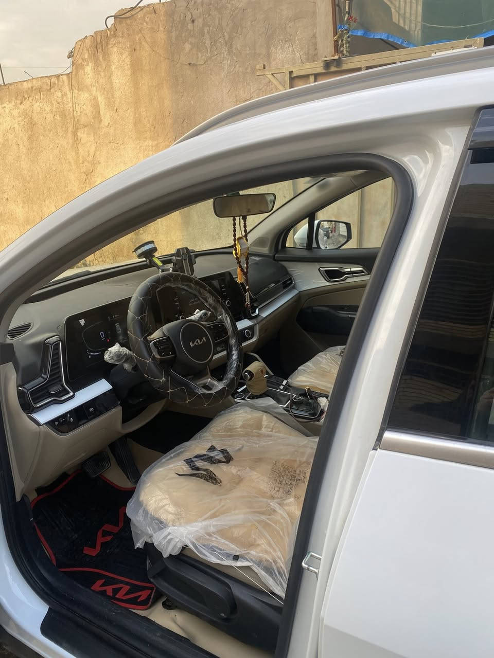 سبورتج 2023 ضمان الدولي بصمه و تشغيل عن بعد شاشة متصل 4 انضمة قيادة كامره خلفية سايد ايريك دكمه شفتاه 2ويل 19 إشارة ترحيب اسبير ما نازل ماشية 22الف داخل الضمان على وضع الشركة بيهه كم ضربة مال حلوب  و اكو مواصفات هواي ما ذكرتهن السعر 225$بغداد العبيدي شهداء الاولى ***********
