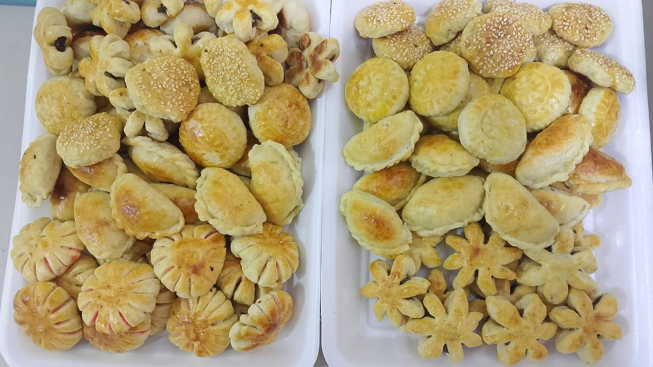 كليجتنه غير معروفه بالطعم والجوده 
معموله بافضل المكونات الرئيسية 
مليئة بالهيل الاخضر 
مبيعاتنا شرط الطعم ورضى الزبون  
للطلب والحجز التواصل واتساب ***********
او الاتصال ***********
يوجد توصيل لكل احياء الموصل
