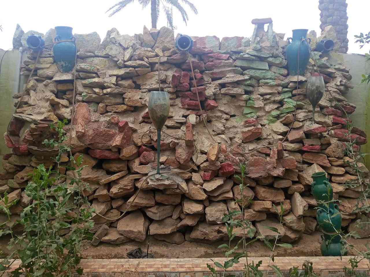 حجر نافوره للبيع 200وبي مجال
***********
