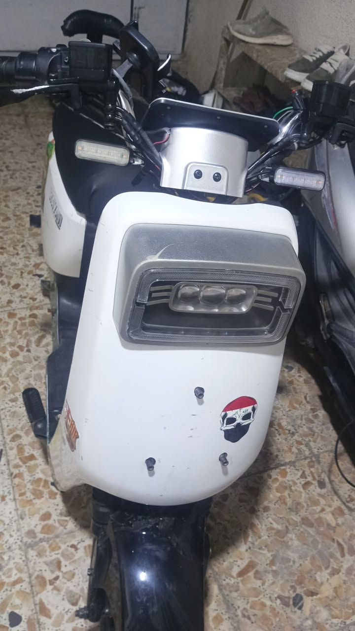 سلام عليكم دراجه A8مزوده ٦بطاريات و عقل رياضي مال سرعه دراجه وياه شاحنه و بصمه يرادلك اني بدلت ٣بطاريات بقن ٣شويه تعبنات يرادلهن تبديل هية اني اروح بيه لولايه ارجع بس افضل تبدل بطاريات سعر ٢٨٠


**إذا كنت صاحب هذا الإعلان وتريد حذفه لأي سبب، رجاءا أرسل رسالة إلى الدعم الفني**