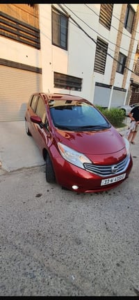 للبيع نيسان فيرسه 2016 كير اوتوماتيك   محرك 1600دبل نوزل   مكفول   ABS...