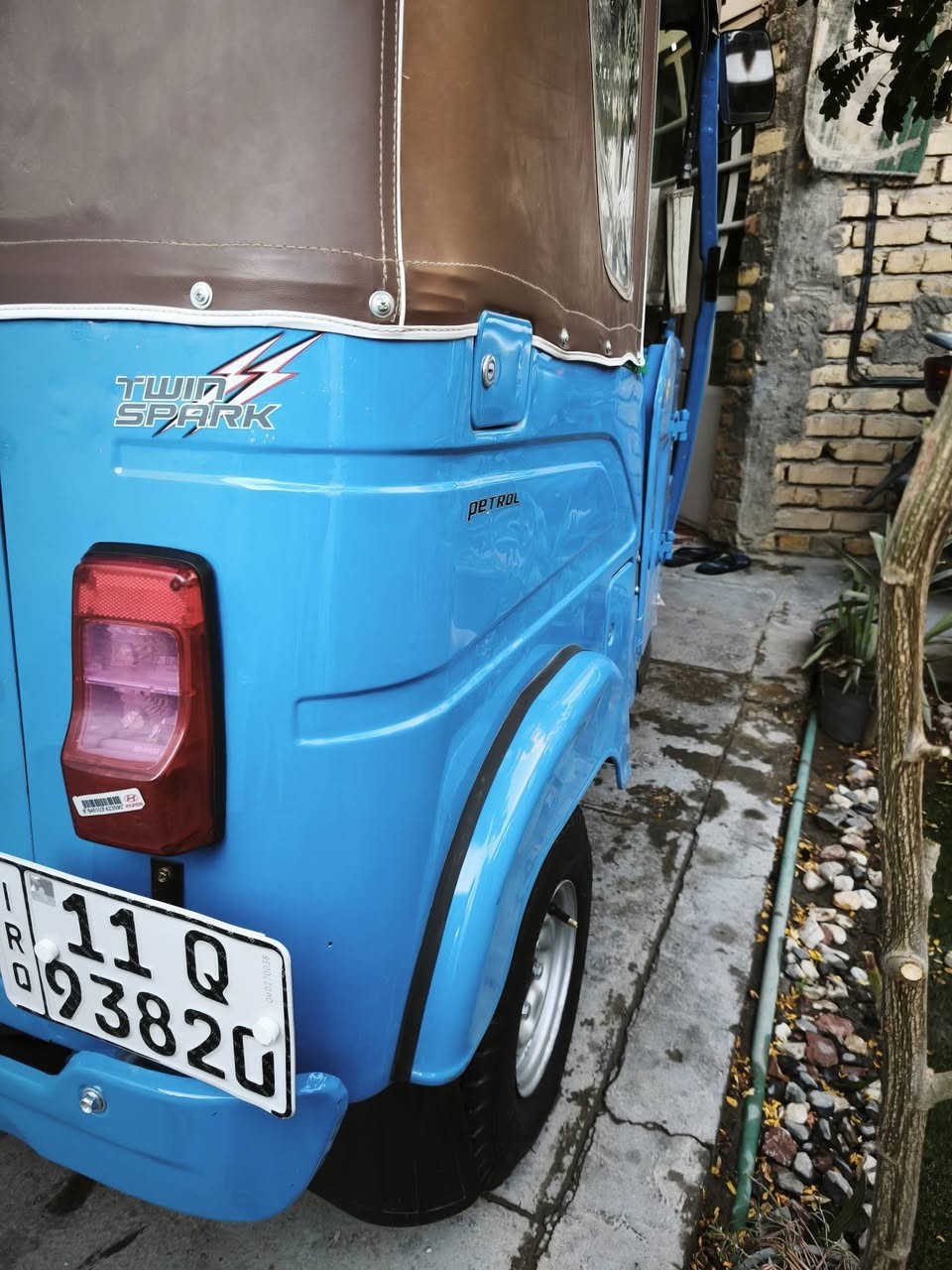 تكتك للبيع كفاله ماعده الضربه بلغد فقط والمكينه كفاله فقط زنجيل مكاني بغداد العبيدي فقط اتصال ***********
