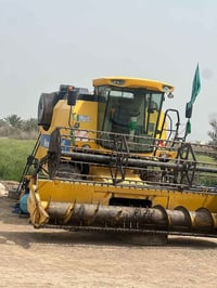 حاصده للبيع موديل 2011 4بلم قايش  الاستفسار اتصال 07800133532