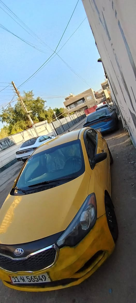 سلام عليكم اخوان
فورتي م ٢٠١٦ رقم بغداد انكليزي. سنويه وهزه ورقم جديد بأسمي شخصيا
ليبل واحد بدون تبديل 
اماكن معجون بسيطه فقط موجود سونار بالمنشور
كير مكينه تبريد جاهزه  + منضومه غاز 
عنواني بغداد الشعب حي اور
*********** ابو ديمه
السعر ١١٤ وبيها مجال
مكلف بالنشر
اتصال. او واتساب متوفر
