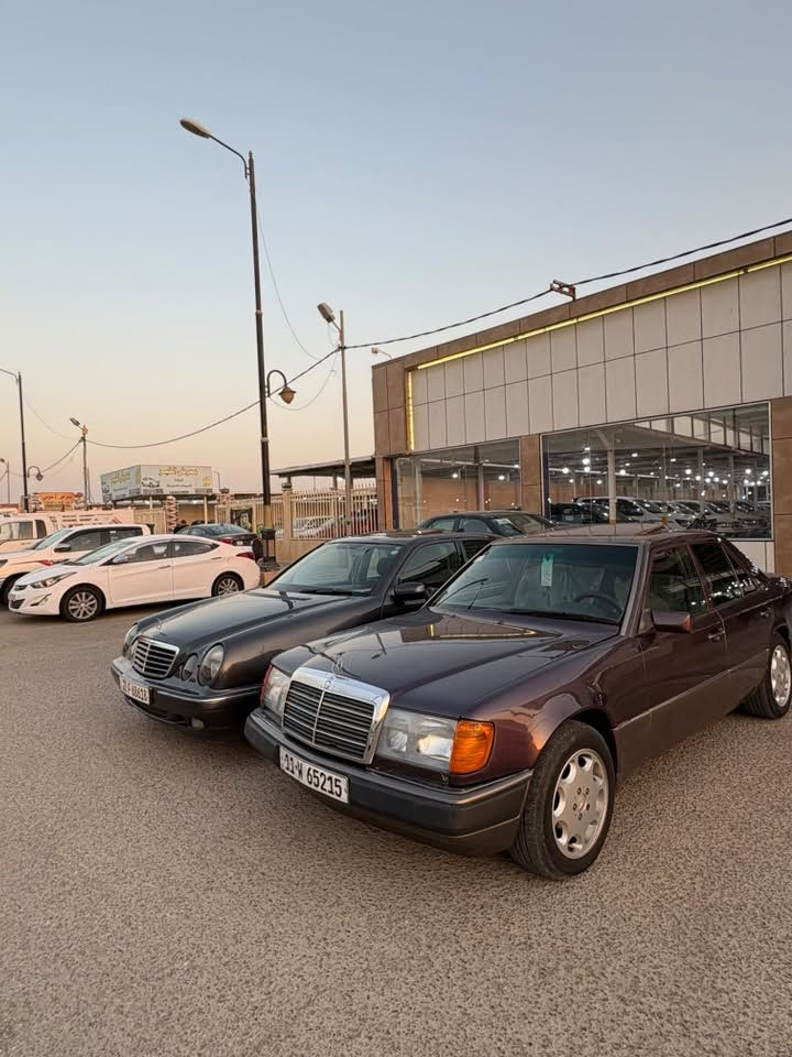 إسلام عليكم 
مارسدس دب 300E

موديل 1990
رقم بغداد انكليزي
مكينه 300 بلادي
كير ومكينه جدد
غرفه جديده مثل ما موضح
تبريد ثلج ثلج ثلج شرط
مداور ثاني يوم
شاشه كامره خلفيه
السياره تجي وتشوف احله من الصور 

السعر 80 ورقه 
📍واسط الكوت - شارع بدره الرئيسي 
للاستفسار الاتصال على الرقم:-
***********
