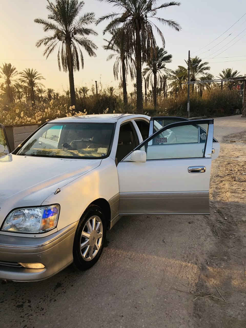 يالله سلام عليكم جنون ملكه للبيع مديل 2001 رقم بصره دولي سنويه 2030 تحويل مباشر سياره كفاله من كصه ونقل جثه وضربه ولعيب شرعي شاصي 175 تخم تاير ويل كب16 نجمه حداديه طوبه مكينه فيفيتي ابو لكلاص  وكير جدد دبل شاشه كشنات 4كهربا ستيرن كهربا تبريد قطعتين ثلج ❄️ مرايات شفط فول ماعده لفتحه كرستال اصل ثلاجه لايت زنون عالي وناصي سياره جاهزه ما تصرف عليه ربع جاهزه معنه لكلمه سعر 133$  وبيها مجال مكان لبصره لقرنه رقم ***********
