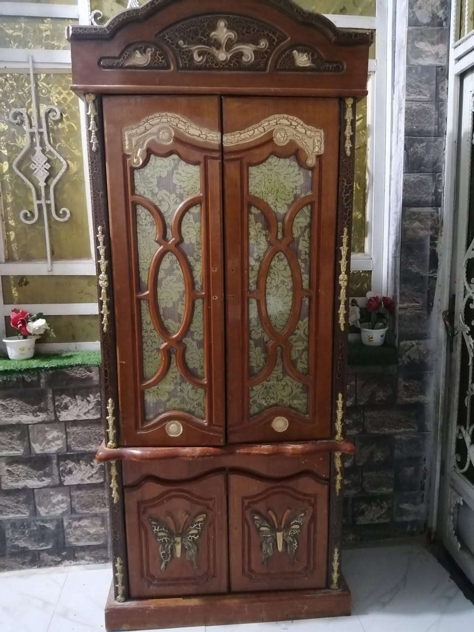 السلام عليكم توابع غرفة نوم/ تبعيات +ميز تلفزيون +زاوية +تاج الجرباية الناصي والعالي نظيفات  للبيع


**إذا كنت صاحب هذا الإعلان وتريد حذفه لأي سبب، رجاءا أرسل رسالة إلى الدعم الفني**