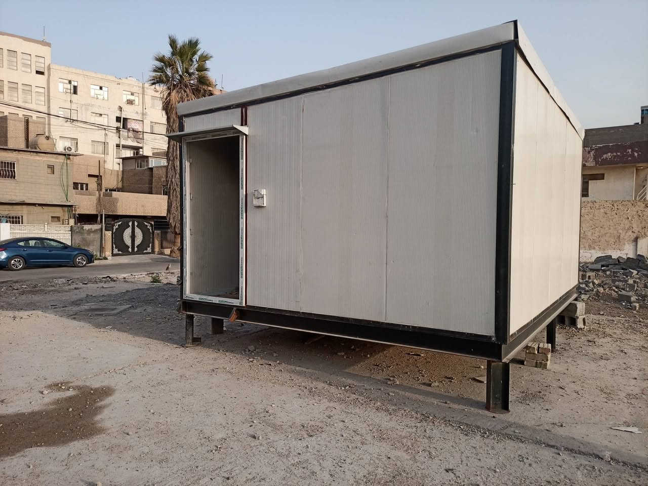 كرفان للبيع القياس 4/5
الكرفان ضد الحريق شرط سنويج ضد الحريق ارضية شيلمان حديد جديد جداً كهربائيات السعر 3 مليون المكان بغداد ***********
