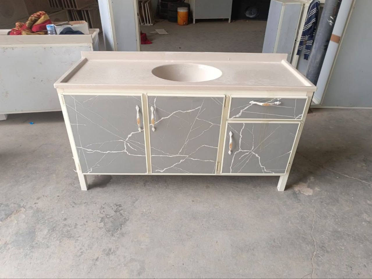 #سنك  متر ونص ❄️❄️❄️❄️

#توصيل مجاني بغداد 
( فلوجه كرمه صقلاوية عامريه مجاني )
#اما باقي المحافظات #حسب البعد
#العنوان / بغداد للحجز او الاستفسار مراسلة الصفحه خاص او #مراسلة الرقم الموجود واتساب // ***********
