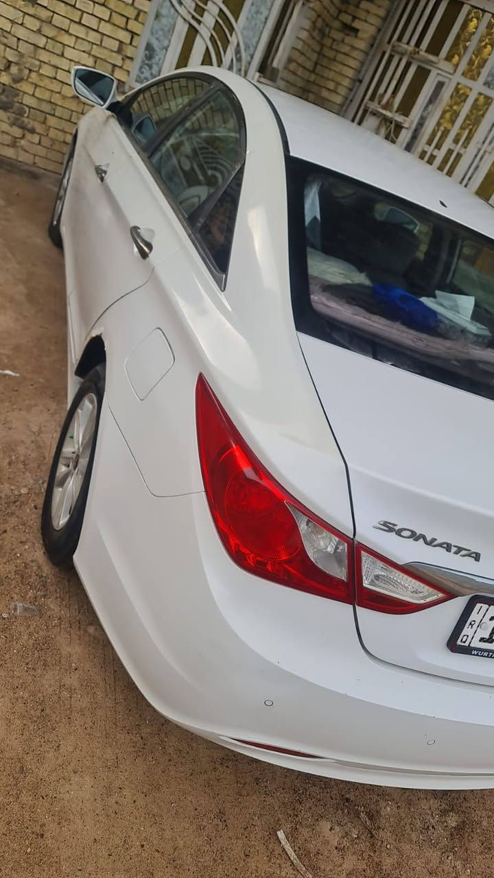 للبيع او مراوس سوناتا وارد كوري 2012
تحويل مباشر مكفولة من الضربة وغير مكفولة من الصبغ جاهزة كلها تبريد ثلج امامي وخلفي 
طخم تاير جديد
 حدادة جديدة 
شاشة ايباد 
كامرة خلفي 
حساسات خلفية
 تحكم ستيرن 
مشروع وطني سنوية للـ 28 بسمي السيارة
دوشمة جديدة
أرضيات جلد
 مابيها نقص بس بيها حالوبة بالقمارة كلش قليل
السيارة إستخدام شخصي مال بيت 
السعر 120العنوان البصرة قضاء الدير للاستفسار الاتصال على الرقم ***********
***********
