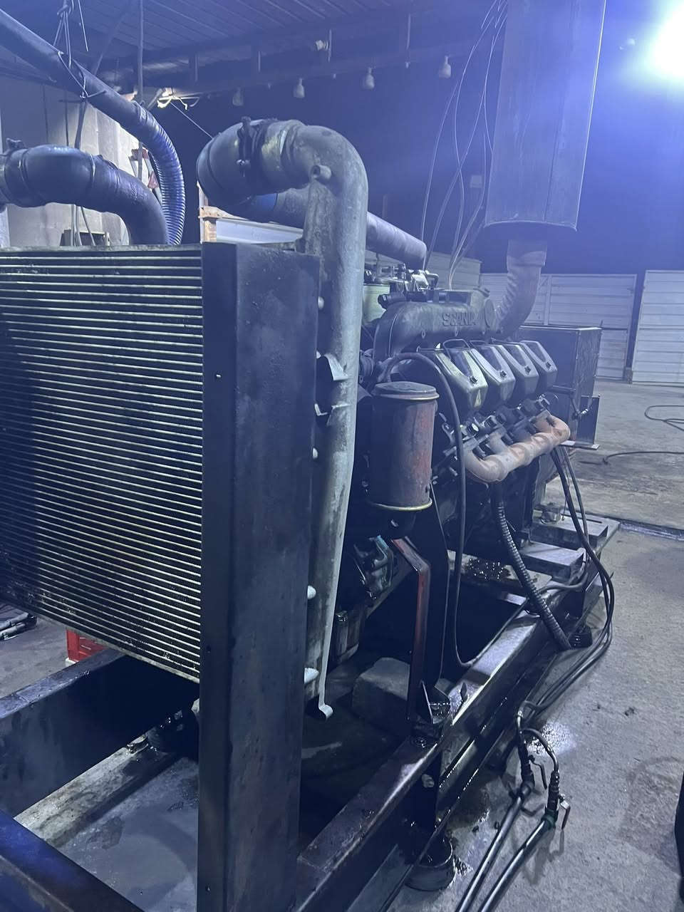 متاح سكانيه ثمانيه ٤٣ صفر عشره ستندر صاطره بستم راس توليد ٣١٣ كيفي سعرها ٦٠ ورقه مكاني لرمادي لشراي يتصل ول موشراي لايتصل ***********
