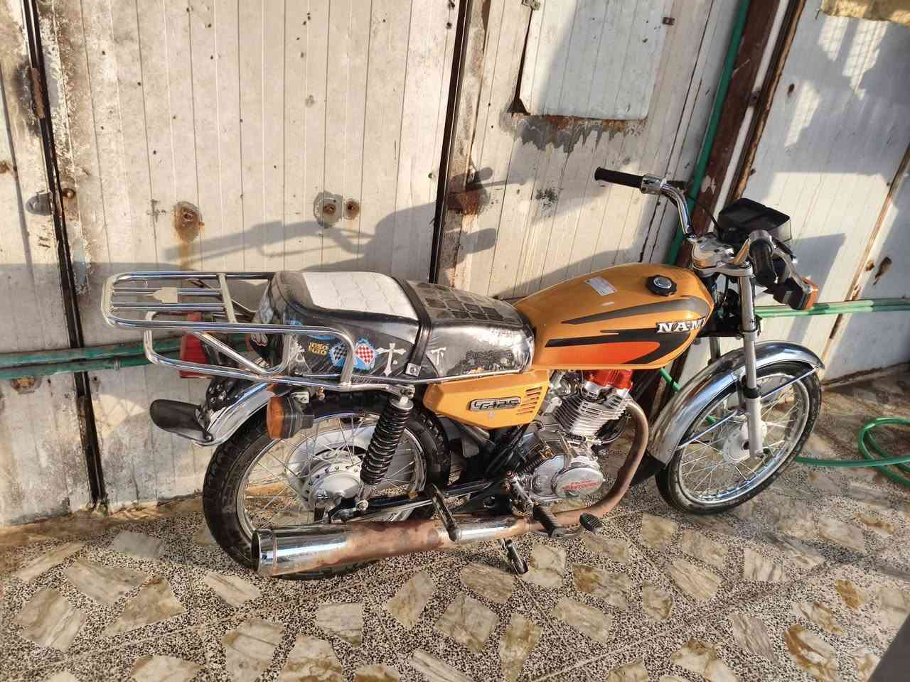 سلام عليكم
غراض كامله للبيع لايتات اشاير باتري ضفيرهه والخرج هم وياهن أبيعلك غراض كامله جيب وشد والكشن شلعه وحده تريد التانكي وياهن ابيعه متريده عادي كلشي شغالل 

مكان نجف كوفه حي ميسان 

رقمي .*********** 

متواجد خاص ورقم
