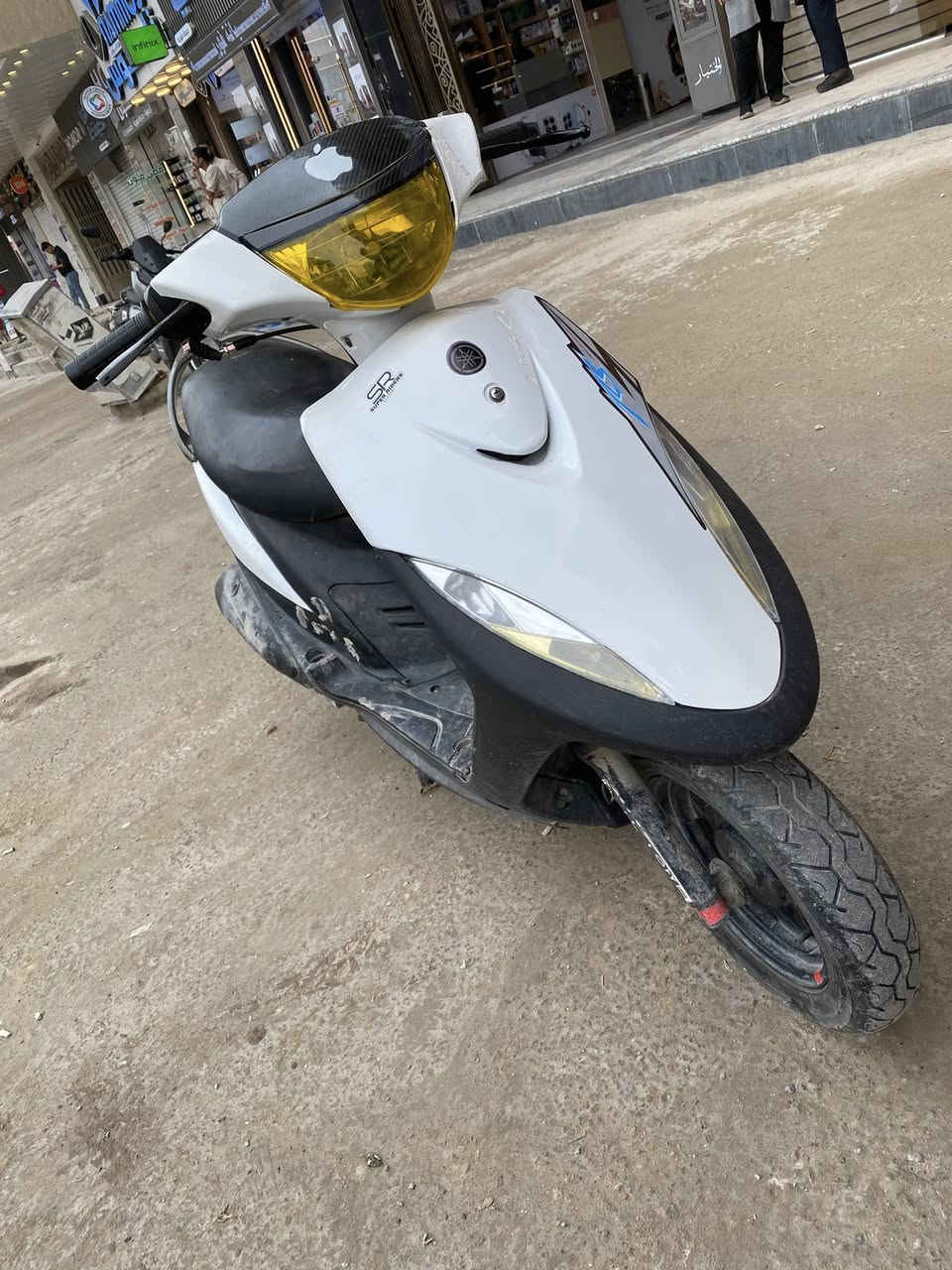 سلام دراجه ماكس للبيع سعر 450 وبيها مجال دراجه كلها شغاله كهربايات تجي تفحص وهاي شوفت عينك موجود تصال وتساب *********** مكاني بغداد زيونه
